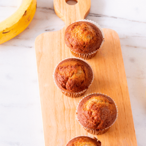 Muffins de banano y arándanos